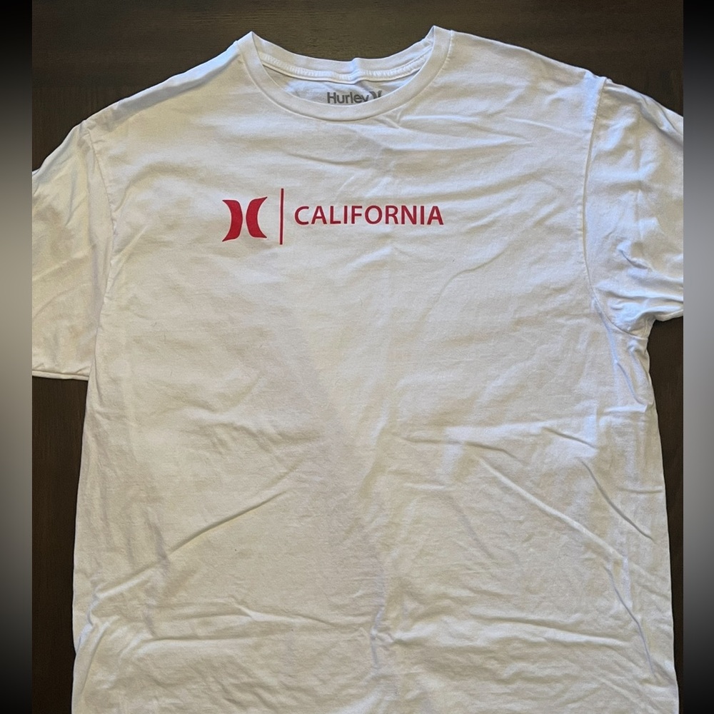 Hurley Shirt Mens XL White Cotton Casual California Adult Tee